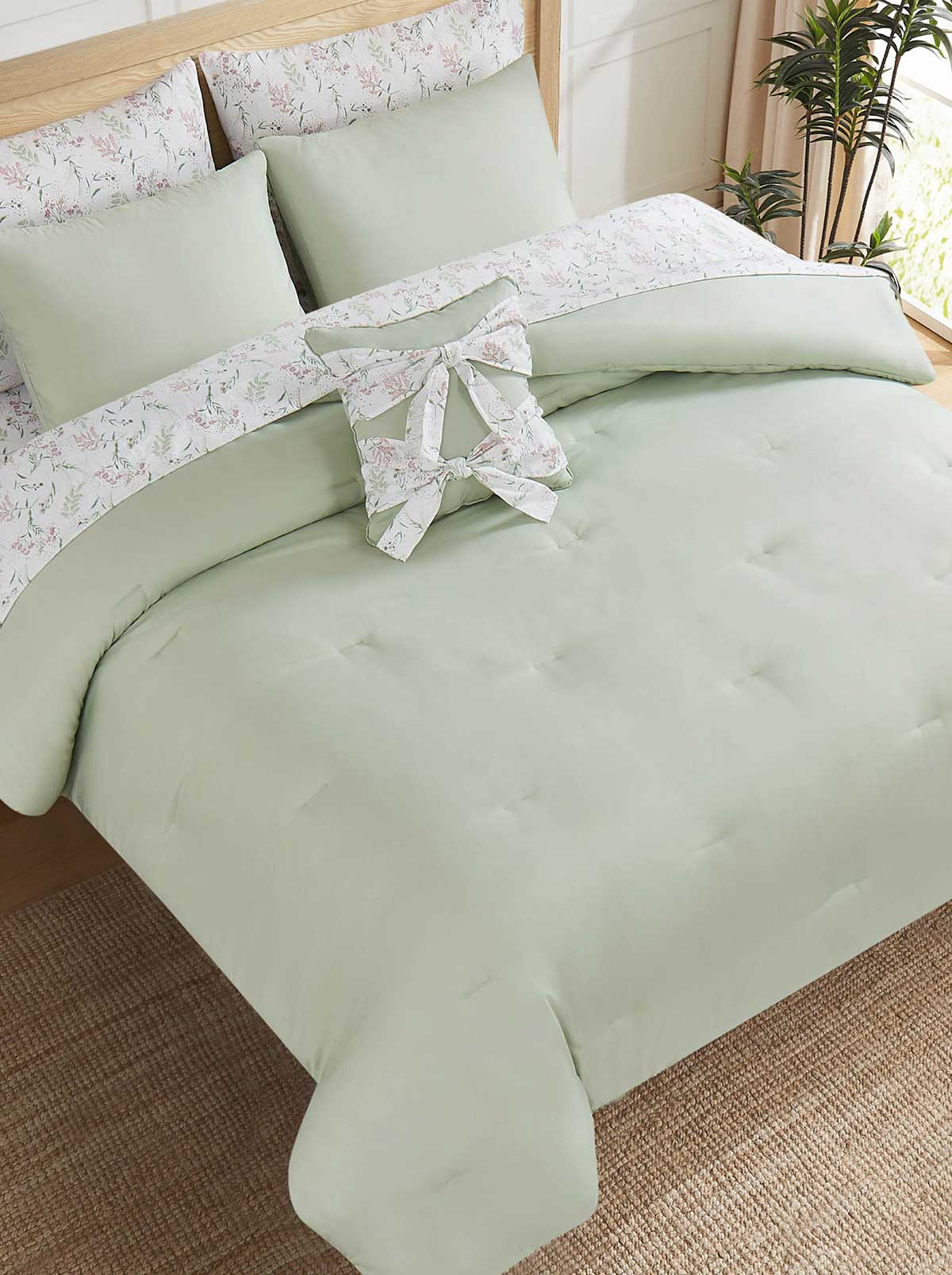 Felicity Sage Floral Bed in a Bag - Image 3
