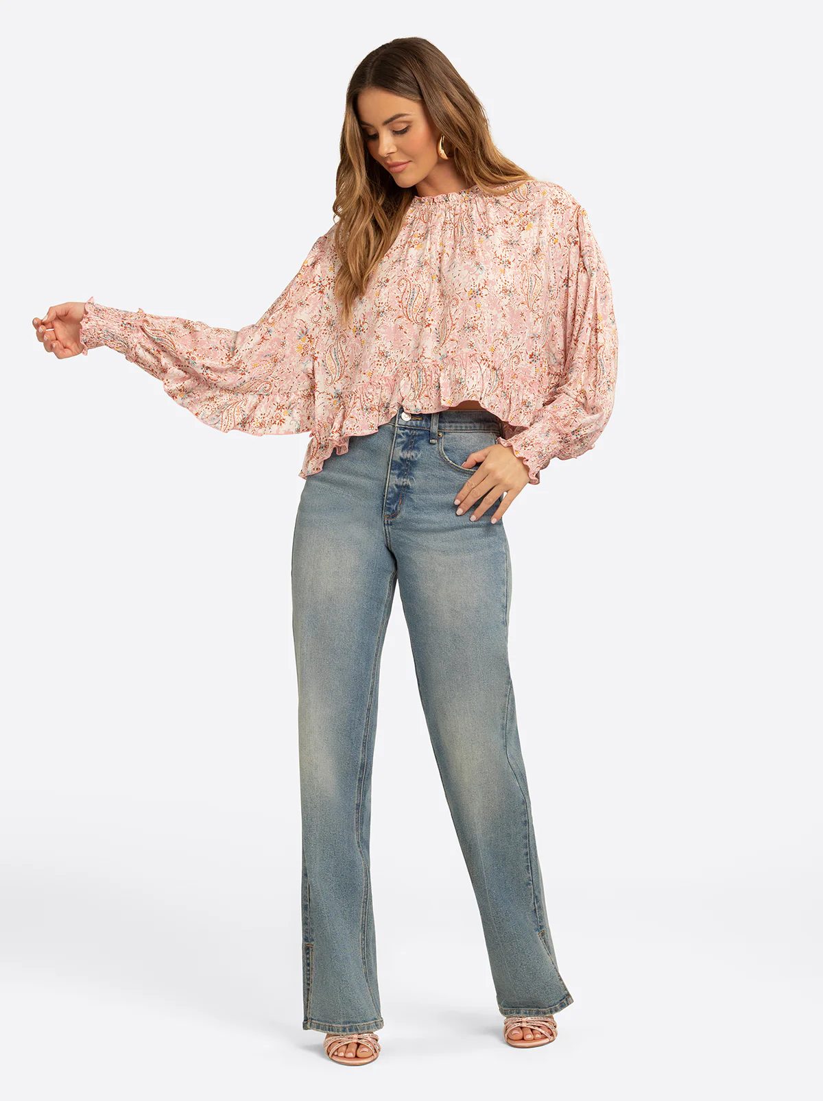 JS Jessica Simpson Anaya Mock Neck Blouse in Shell-Calia Paisley - Image 4