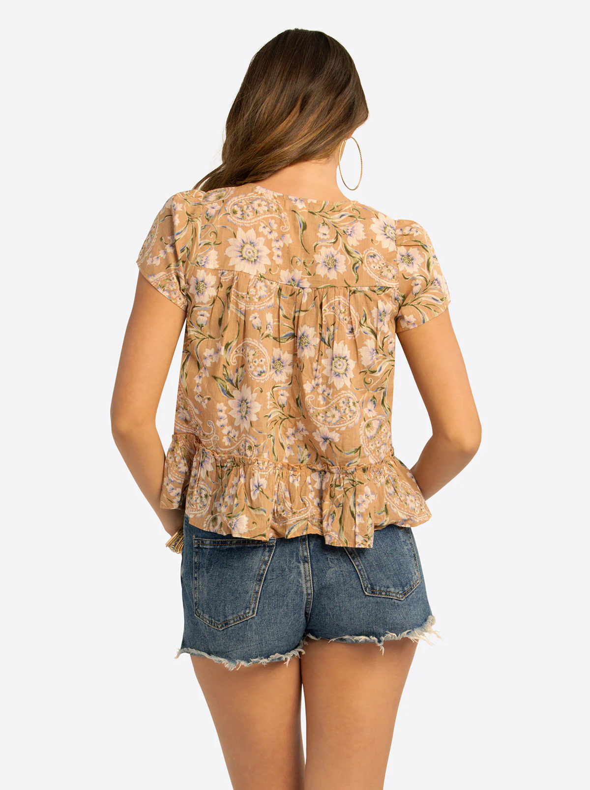 JS Jessica Simpson Mirna Blouse in Camel Victorian Paisley - Image 3