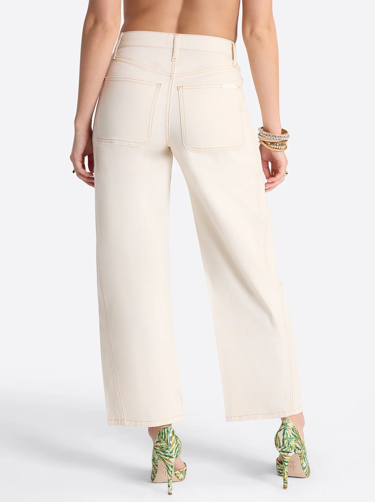 Relaxed Barrel Jeans in Ecru - Image 4